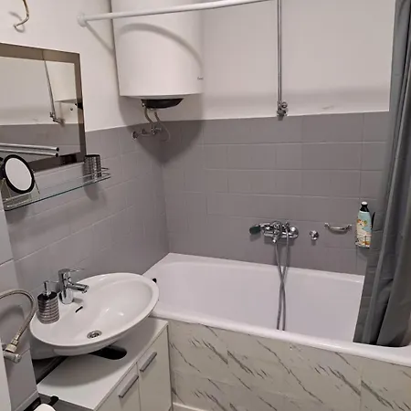 225 Danica Apartman Fiume